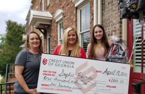 Business Leaders Award The Hard Work Of Cobb Students Sophie Edwards