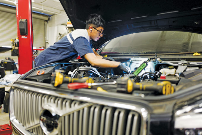 Marietta High and Audi Marietta ‘Move the Future Forward’ Randy Vicente, class of 2021.