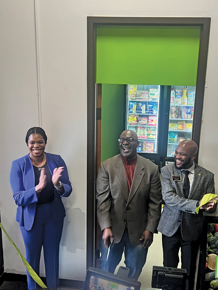 Pictured L-R: Goodr Founder Jasmine Crowe-Houston, Powder Springs Mayor Al Thurman, and Tapp Middle School Principal Dr. Alvin Thomas.